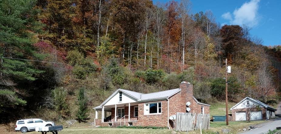 1213 Warfork Road Vansant, VA 24656 - Photo 1 of 32 Gallery Image 1