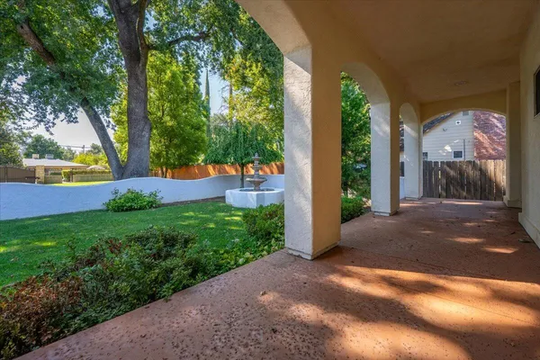 $1,359,000 | 6681 Riverside Drive, Redding, CA 96001