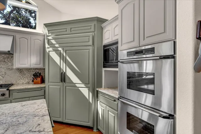 $1,399,000 | 6681 Riverside Drive, Redding, CA 96001