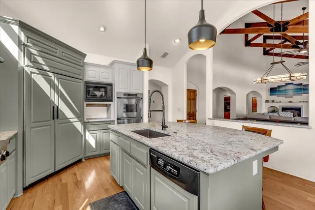 $1,399,000 | 6681 Riverside Drive, Redding, CA 96001