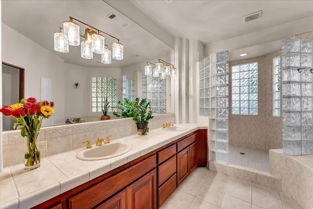 $1,399,000 | 6681 Riverside Drive, Redding, CA 96001