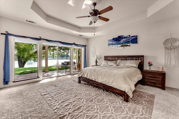 $1,359,000 | 6681 Riverside Drive, Redding, CA 96001