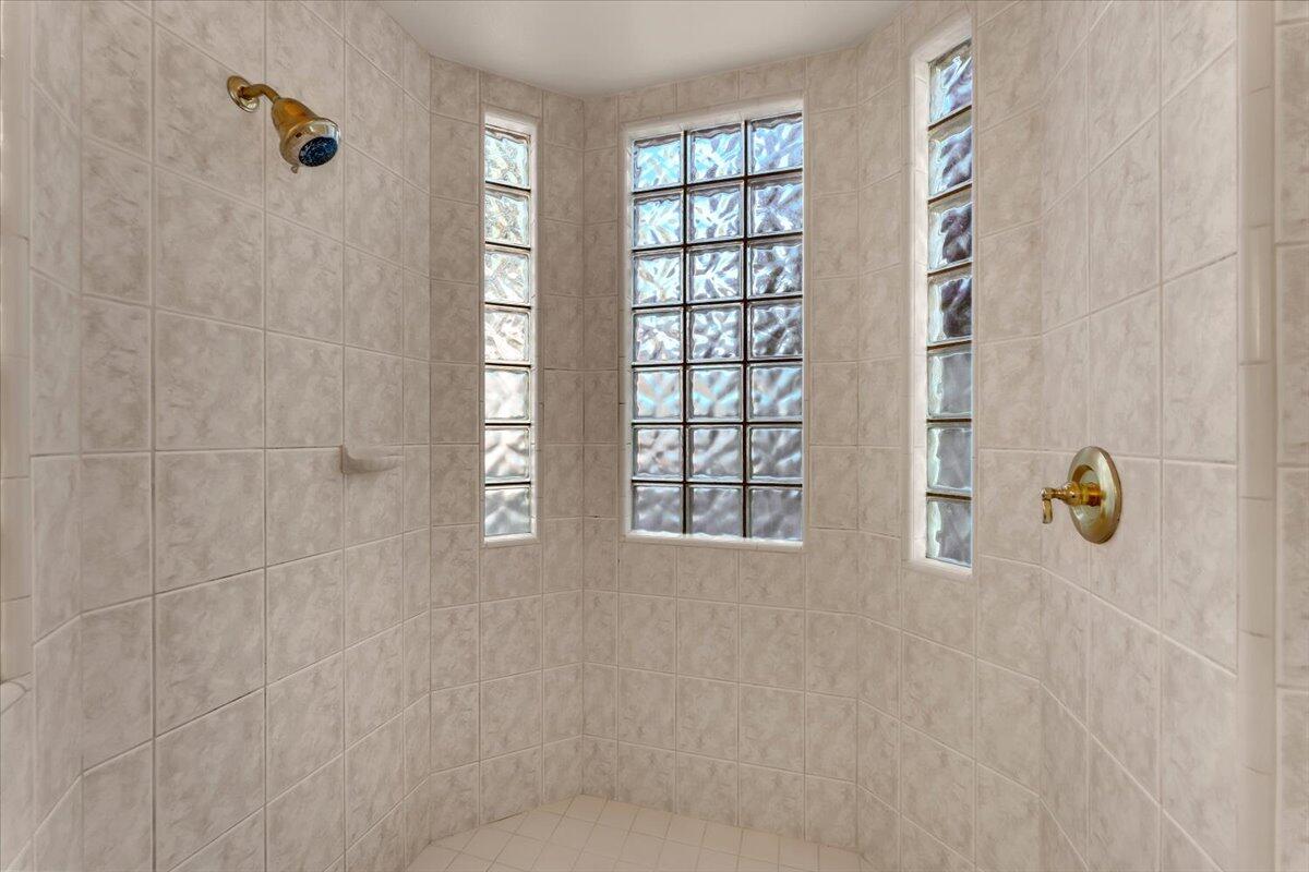 6681 Riverside Drive Redding, CA 96001 - Photo 52 of 124 044-6681 Riverside Dr - I-21