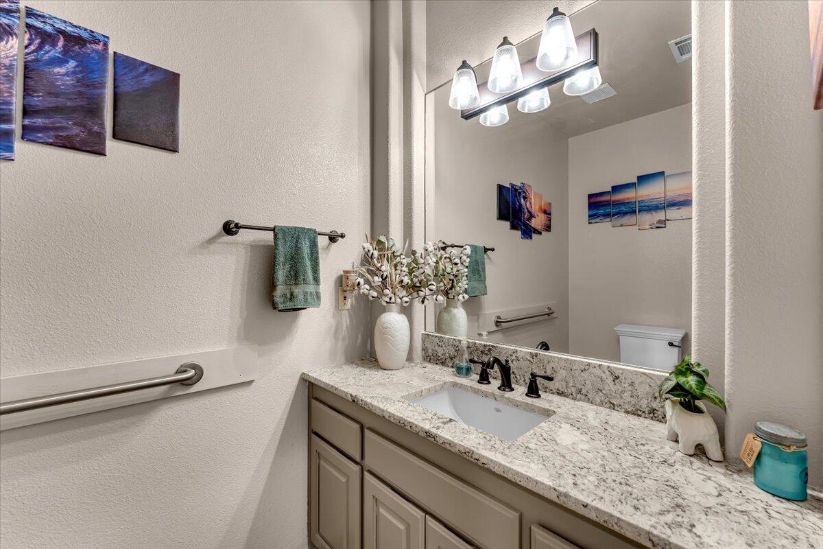 6681 Riverside Drive Redding, CA 96001 - Photo 60 of 124 052-6681 Riverside Dr - I-4