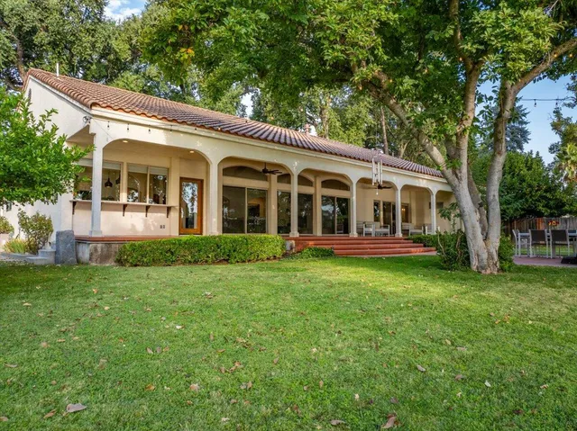 $1,399,000 | 6681 Riverside Drive, Redding, CA 96001