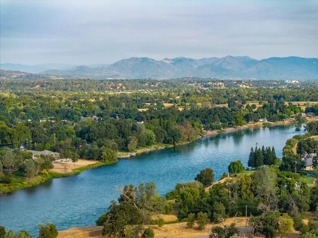 $1,399,000 | 6681 Riverside Drive, Redding, CA 96001