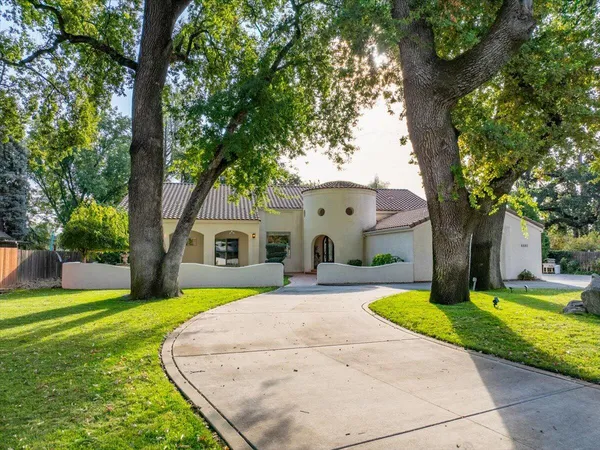 $1,359,000 | 6681 Riverside Drive, Redding, CA 96001