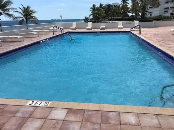 $4,000 | 1370 South Ocean Boulevard, Unit 1706, Pompano Beach, FL 33062