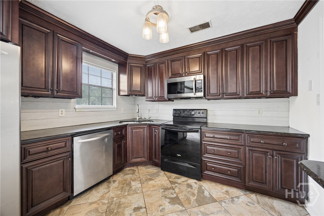 133 Greene Drive Rincon, GA 31326 - Photo 8 of 24 Gallery Image 8