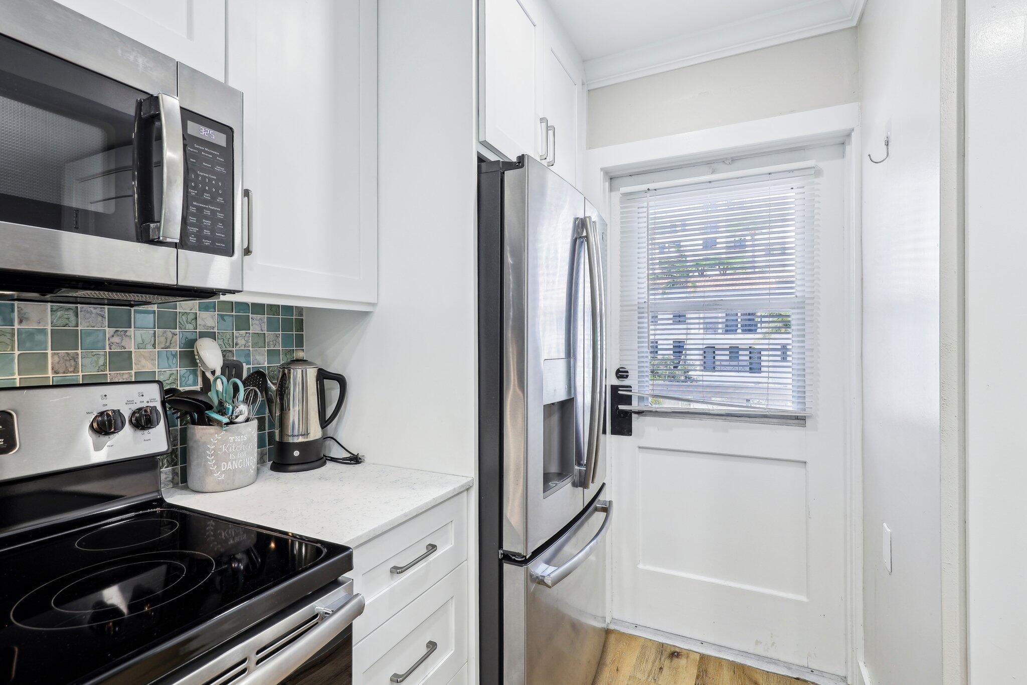 200 East Royal Palm Road Boca Raton, FL 33432 - Photo 11 of 37 18-web-or-mls-E Royal Palm Rd-2005-018