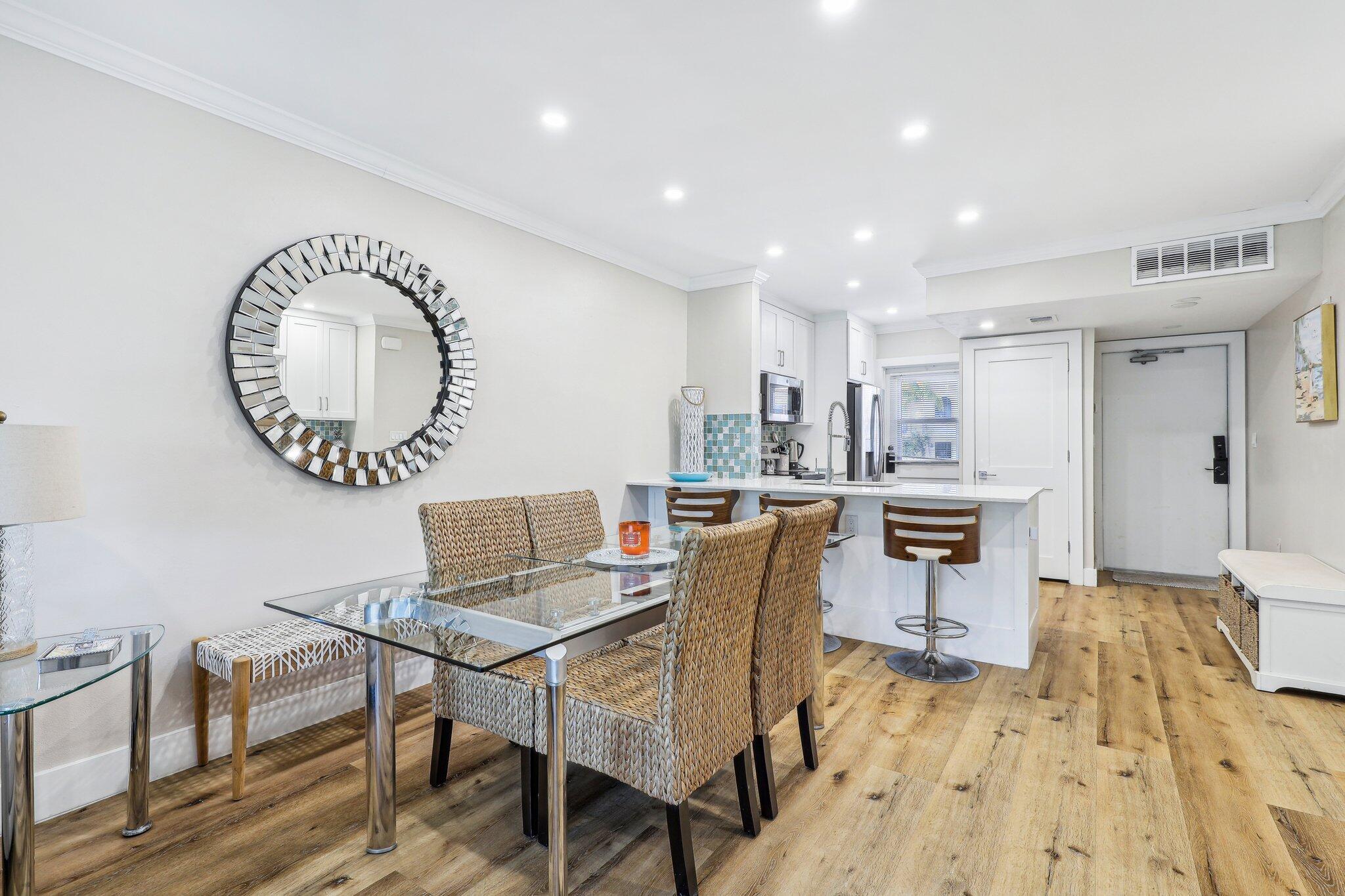 200 East Royal Palm Road Boca Raton, FL 33432 - Photo 14 of 37 13-web-or-mls-E Royal Palm Rd-2005-013