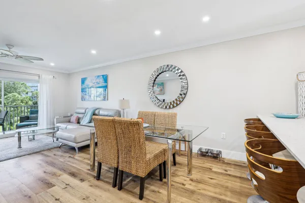 $3,499 | 200 East Royal Palm Road, Boca Raton, FL 33432