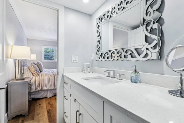 $3,499 | 200 East Royal Palm Road, Boca Raton, FL 33432