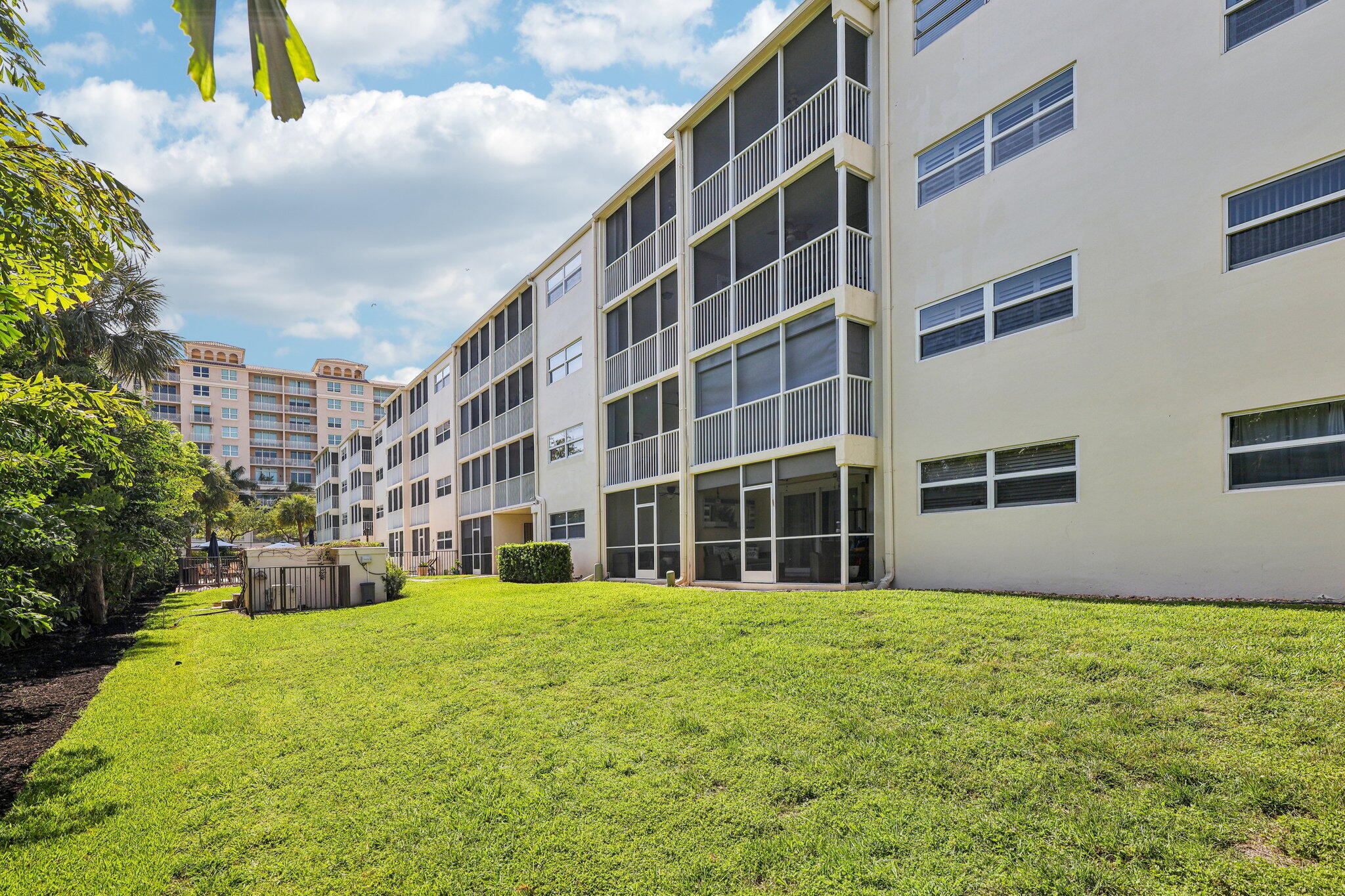 200 East Royal Palm Road Boca Raton, FL 33432 - Photo 37 of 37 34-web-or-mls-E Royal Palm Rd-2005-034