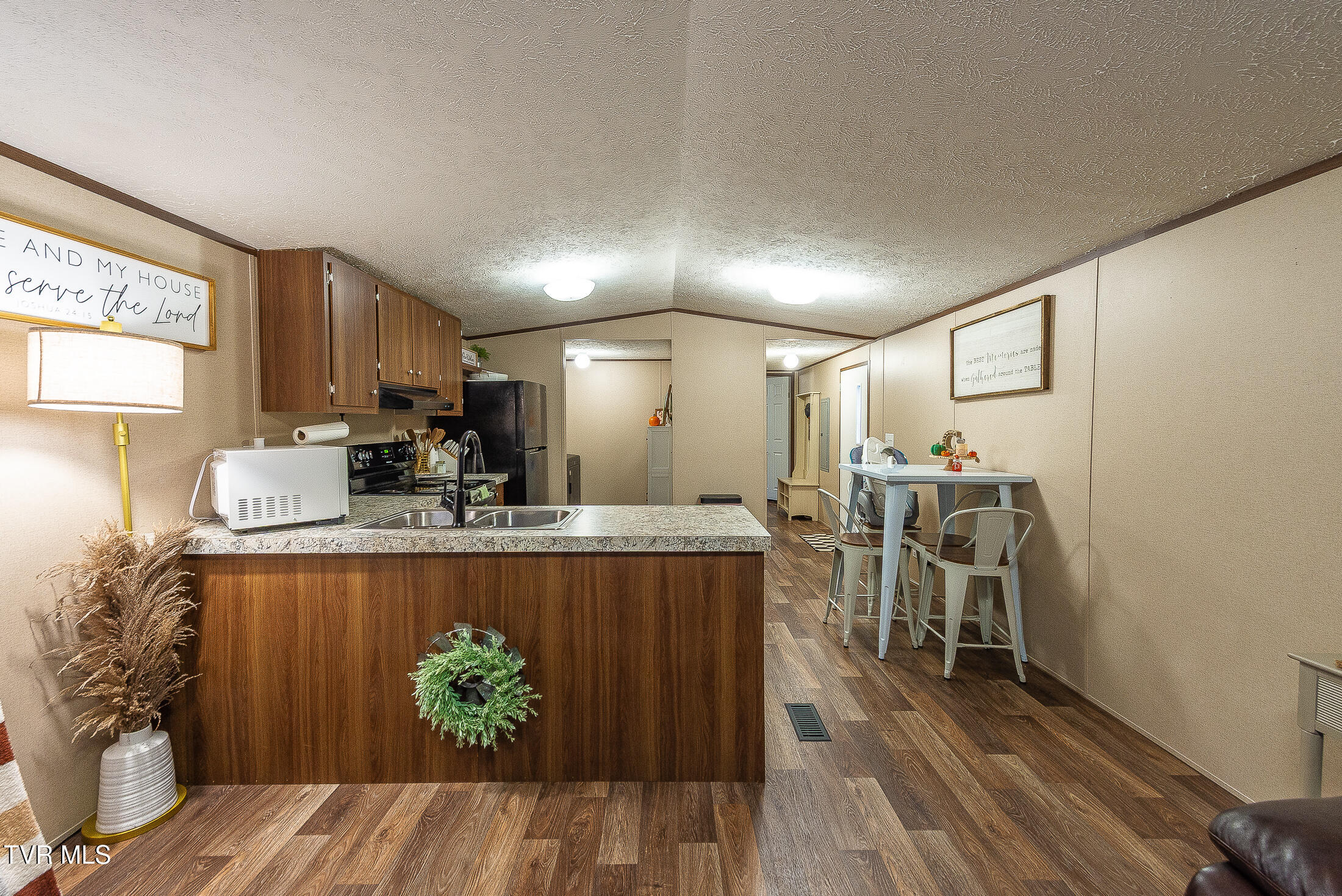 2939 Yuma Road Gate City, VA 24251 - Photo 8 of 32 Kitchen