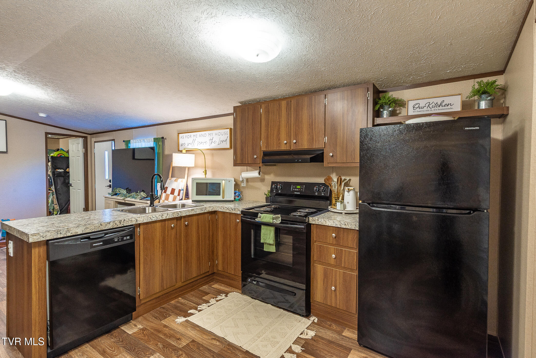 2939 Yuma Road Gate City, VA 24251 - Photo 10 of 32 Kitchen