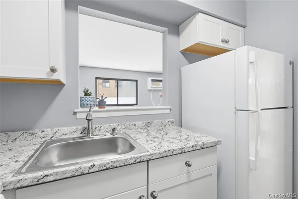 $1,800 | 9 Charles Lane, Unit 2C, Pomona, NY 10970