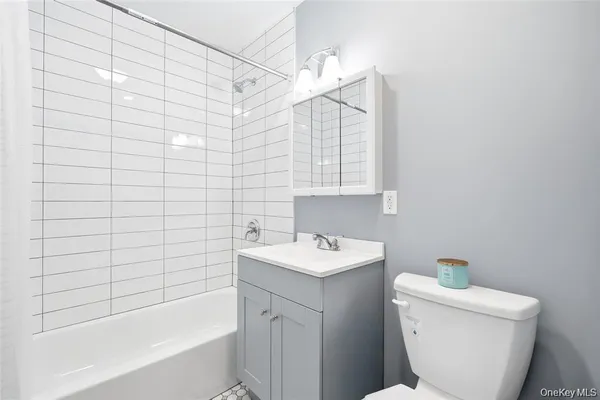 $1,800 | 9 Charles Lane, Unit 2C, Pomona, NY 10970