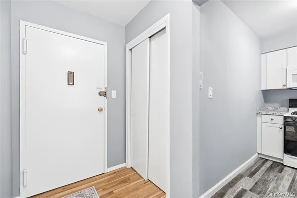 $1,800 | 9 Charles Lane, Unit 2C, Pomona, NY 10970
