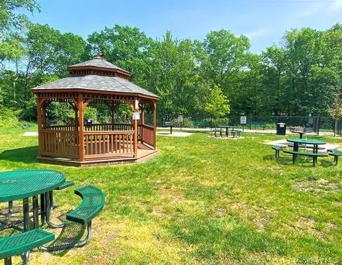 $1,800 | 9 Charles Lane, Unit 2C, Pomona, NY 10970