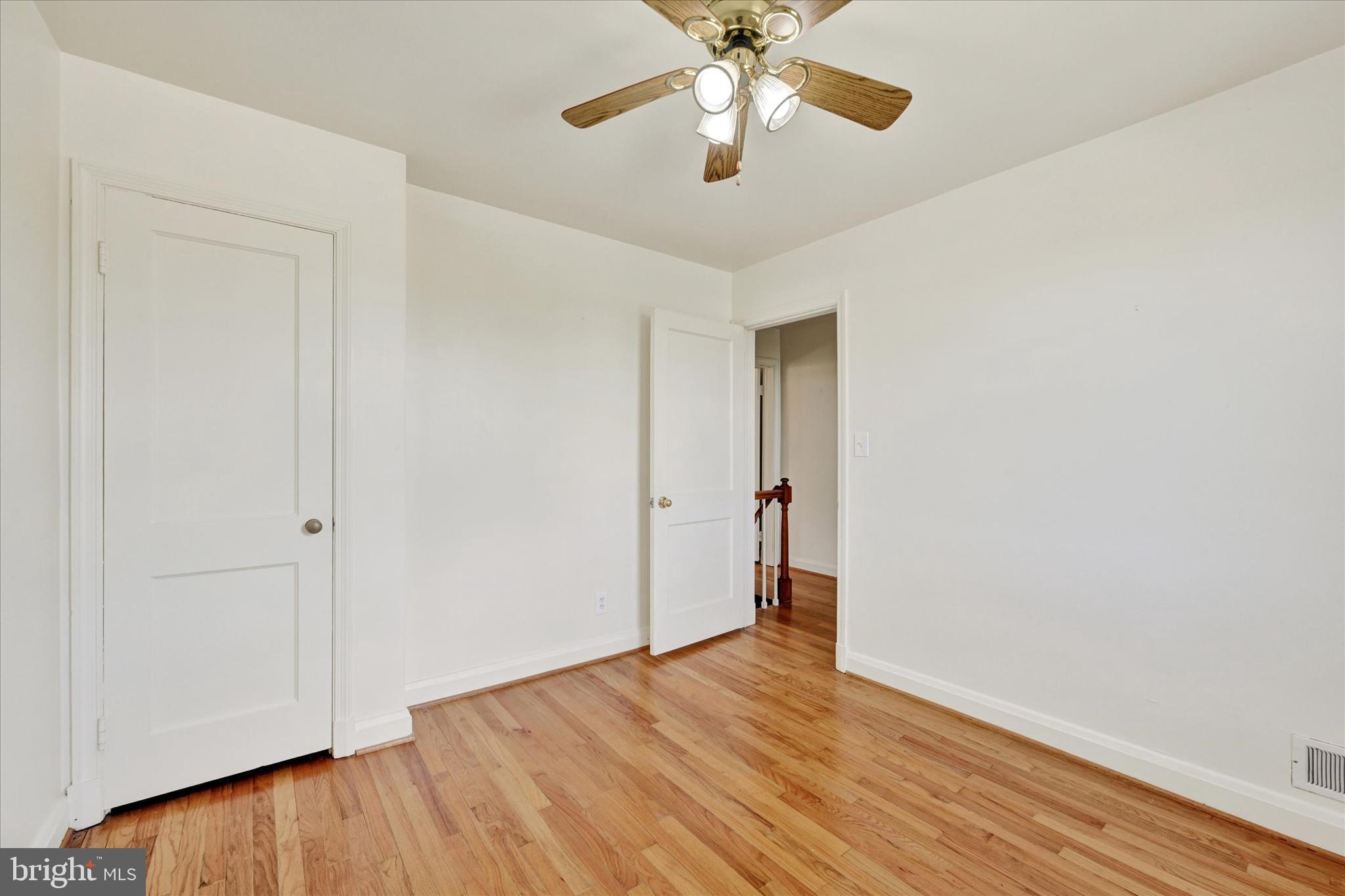 1939 Searles Road Dundalk, MD 21222 - Photo 14 of 23 Bedroom