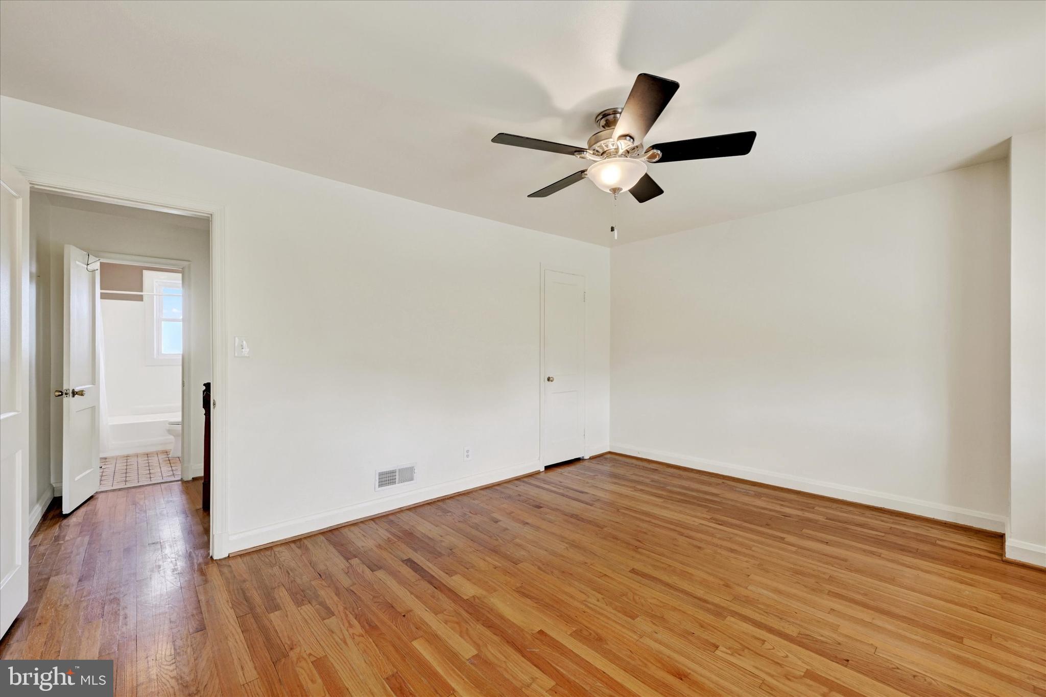 1939 Searles Road Dundalk, MD 21222 - Photo 6 of 23 Bedroom