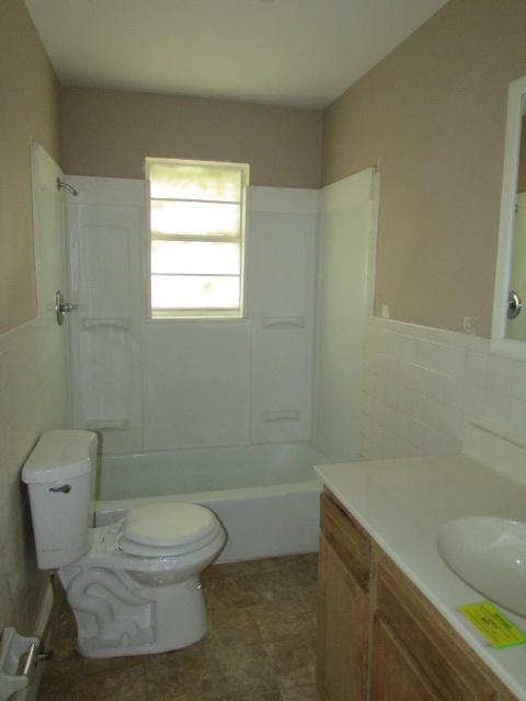 2041 Cecil Johnson Road Knoxville, TN 37921 - Photo 14 of 17 IMG_6376