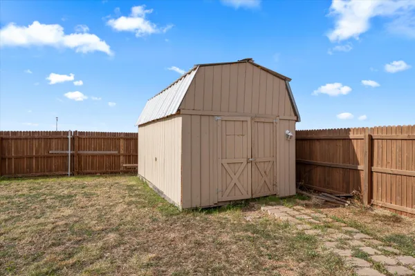 $225,000 | 222 East 7th Street, Idalou, TX 79329