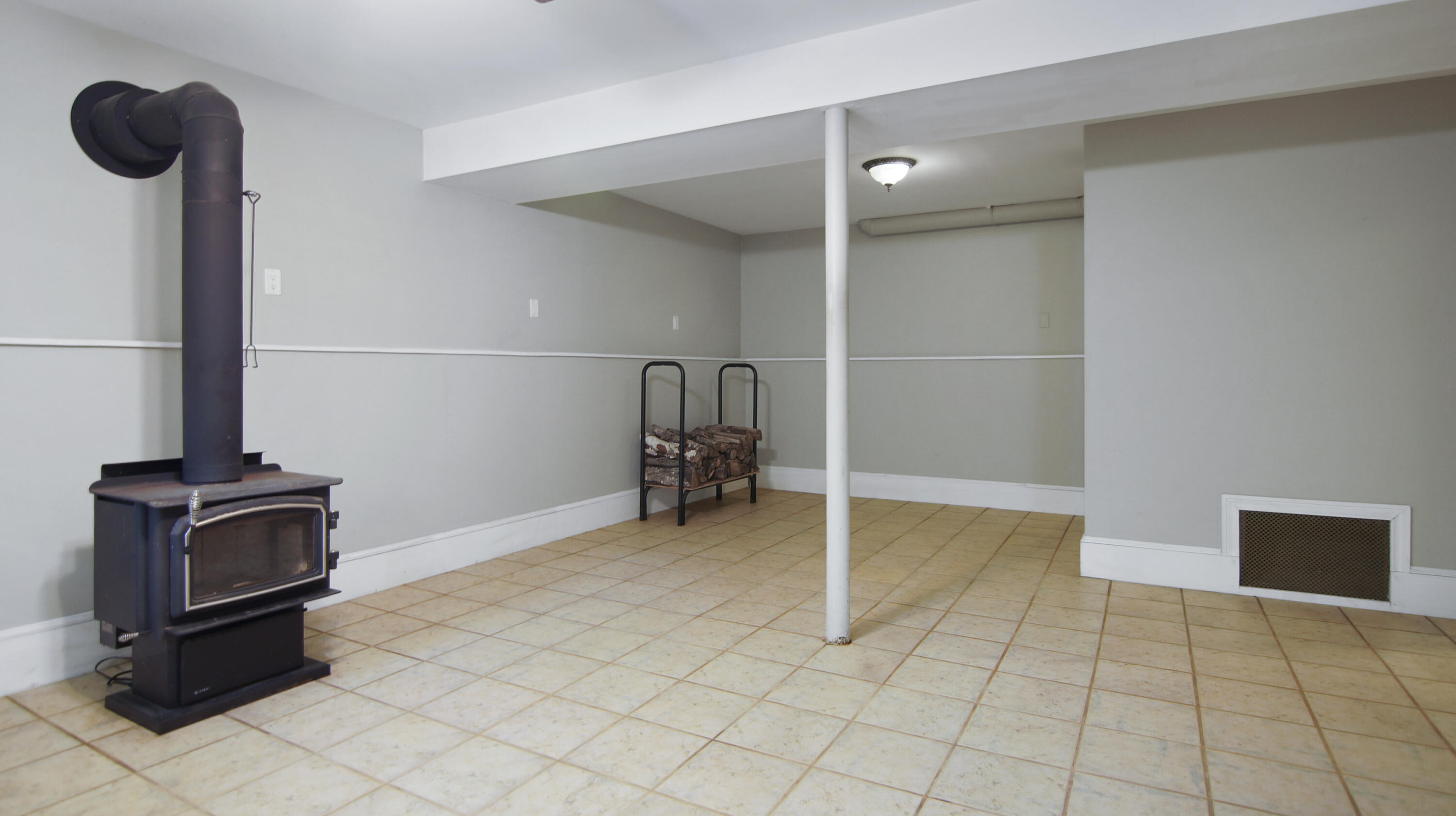 326 Meetinghouse Road Wells, ME 04090 - Photo 17 of 19 DSC05188