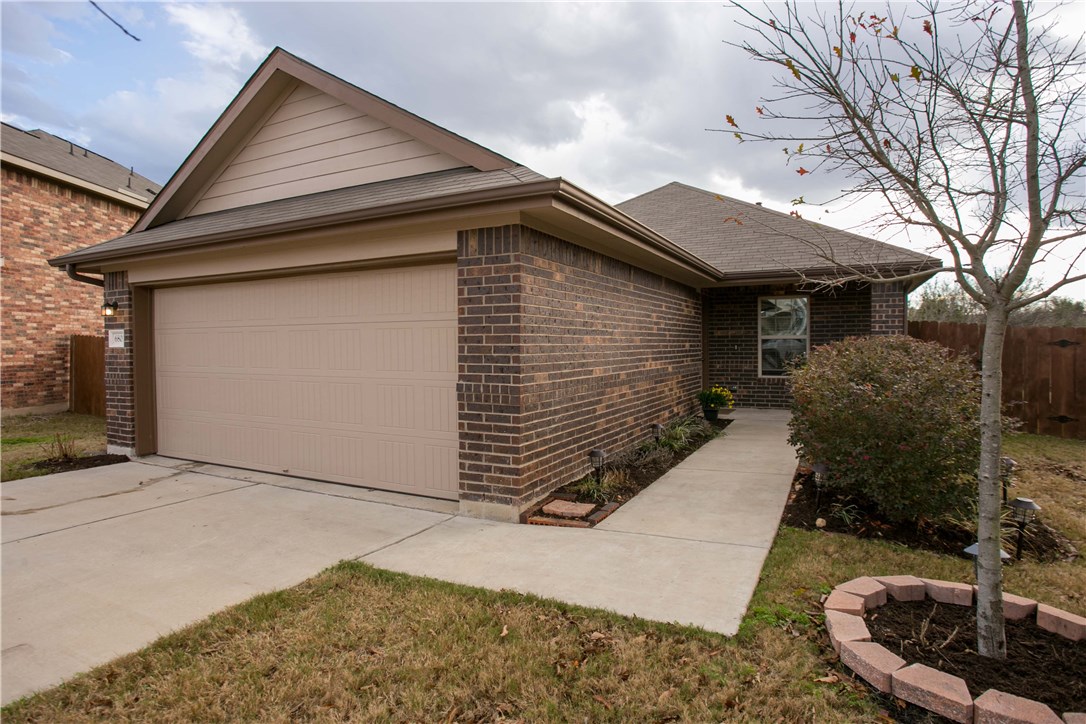 6801 Crestone Road Austin, TX 78744 - Photo 1 of 1 Gallery Image 1