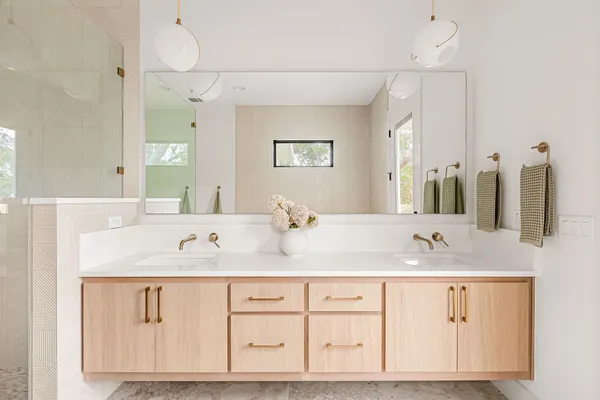 $2,099,990 | 2607 Richcreek Road, Austin, TX 78757