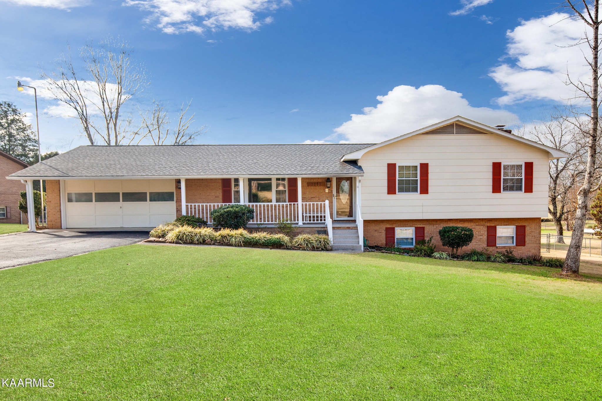 7117 Regency Road Knoxville, TN 37931 - Photo 1 of 35 Gallery Image 1