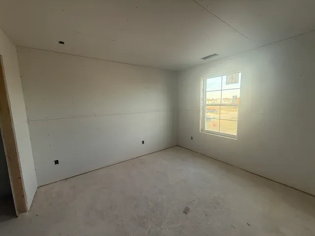 $339,900 | 1413 Sand Dollar Drive, Champaign, IL 61822