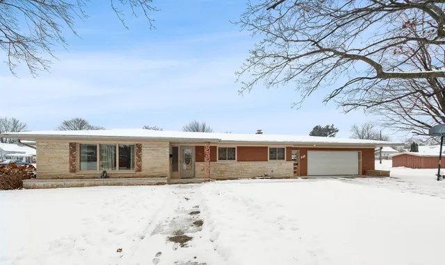 $269,900 | 401 Mccagg Street, Peshtigo, WI 54157