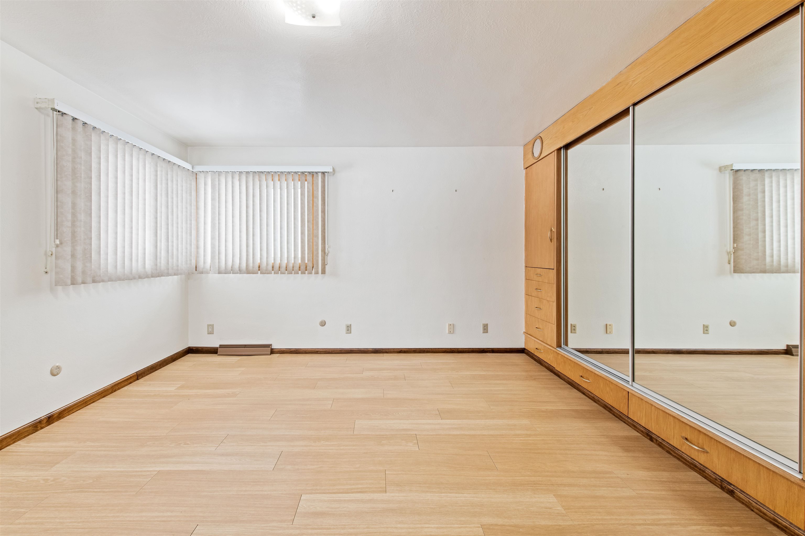 401 Mccagg Street Peshtigo, WI 54157 - Photo 11 of 26