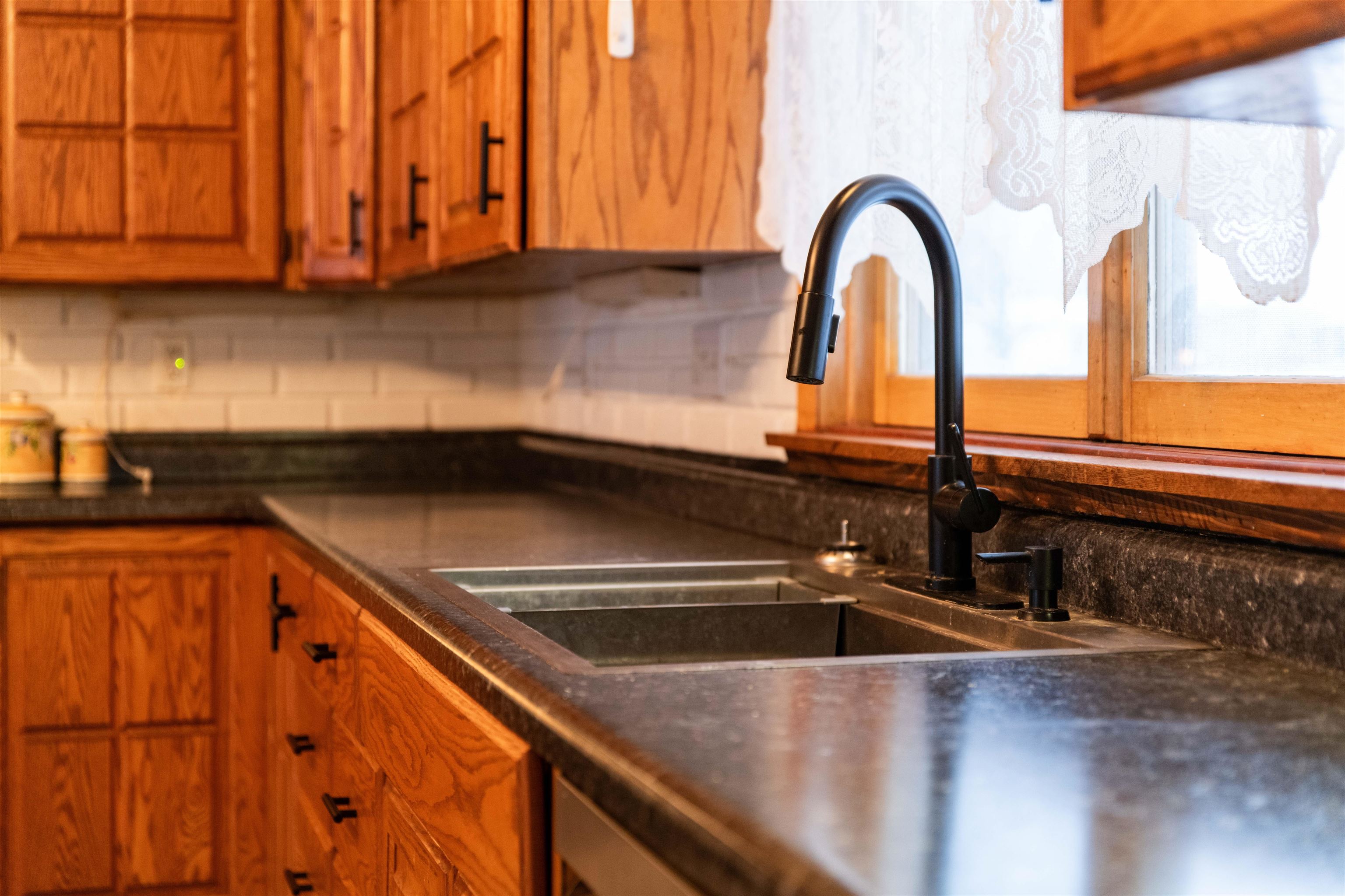 401 Mccagg Street Peshtigo, WI 54157 - Photo 7 of 26