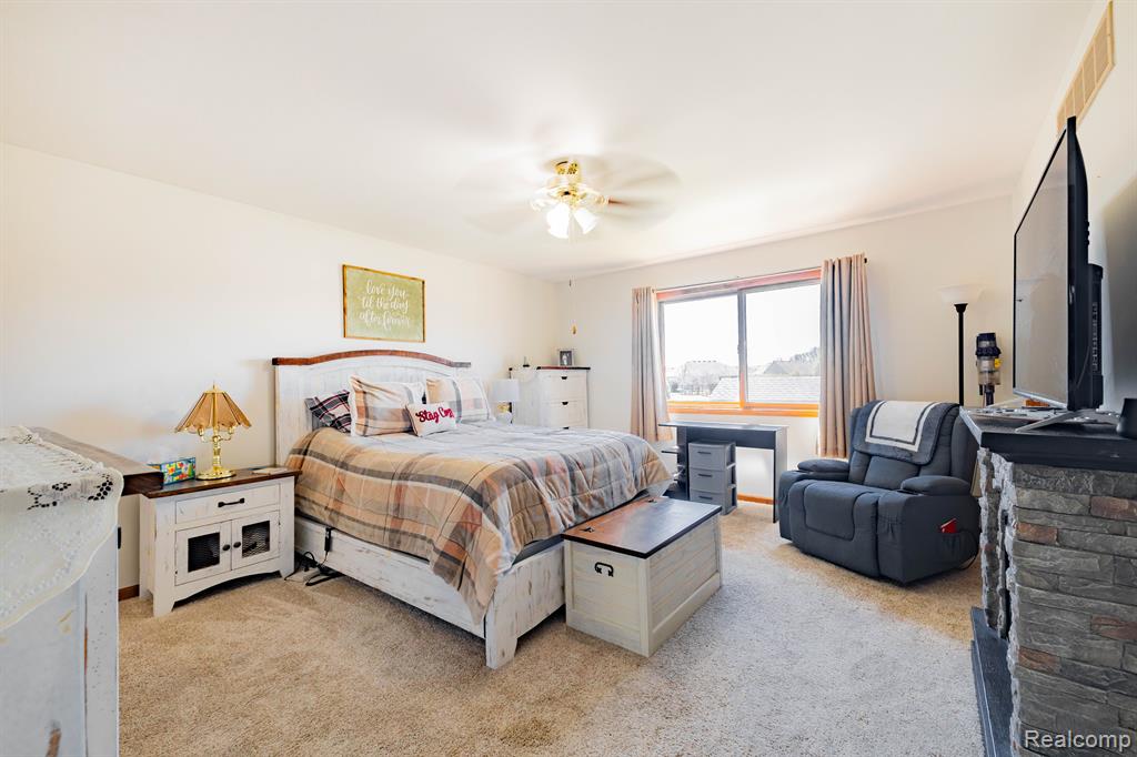 28176 Cotton Road Chesterfield, MI 48047 - Photo 21 of 35