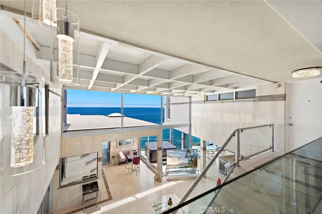 $10,995,000 | 31877 Circle Drive, Laguna Beach, CA 92651
