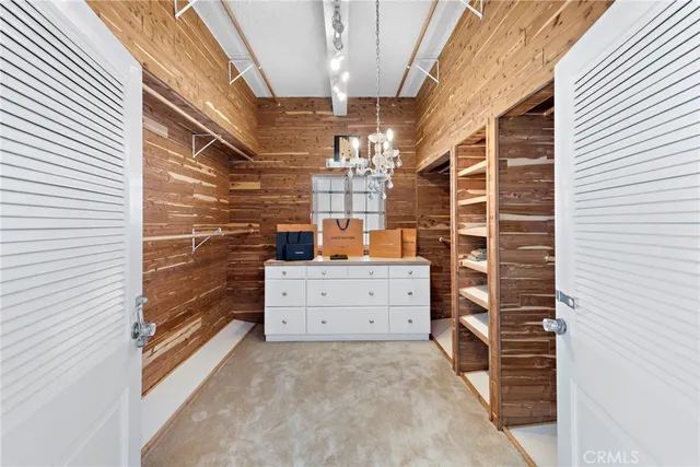 $10,995,000 | 31877 Circle Drive, Laguna Beach, CA 92651