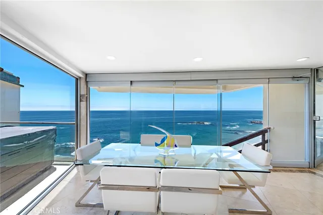 $10,995,000 | 31877 Circle Drive, Laguna Beach, CA 92651