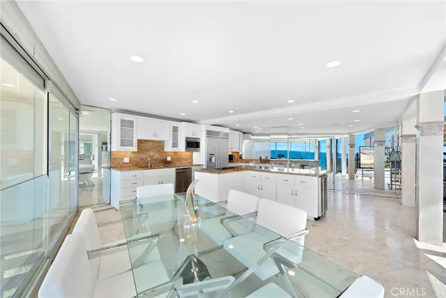 $10,995,000 | 31877 Circle Drive, Laguna Beach, CA 92651