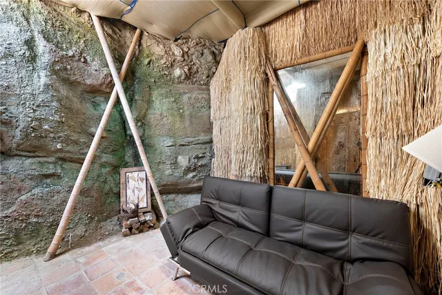 $10,995,000 | 31877 Circle Drive, Laguna Beach, CA 92651