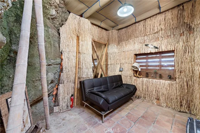 $10,995,000 | 31877 Circle Drive, Laguna Beach, CA 92651