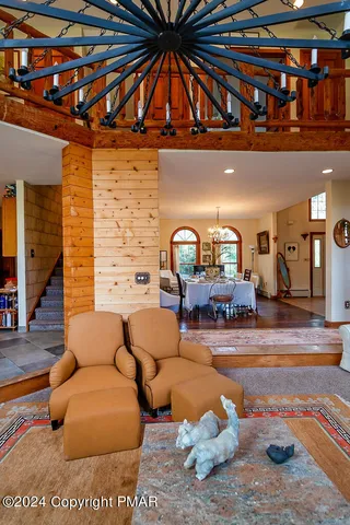 $999,999 | 295 Hty Road, Kunkletown, PA 18058