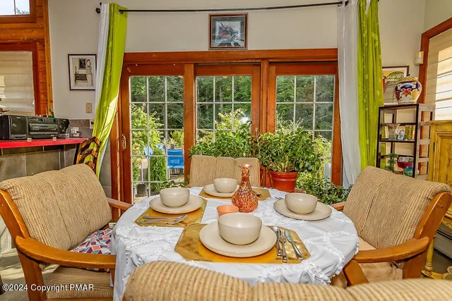 $999,999 | 295 Hty Road, Kunkletown, PA 18058