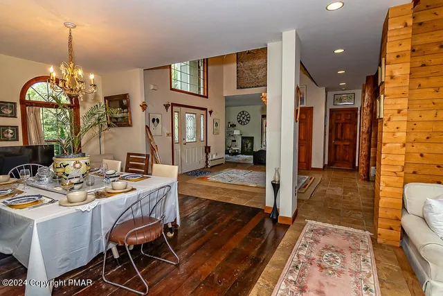 $999,999 | 295 Hty Road, Kunkletown, PA 18058