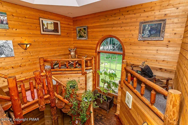 $999,999 | 295 Hty Road, Kunkletown, PA 18058