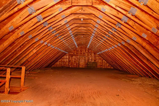 $999,999 | 295 Hty Road, Kunkletown, PA 18058