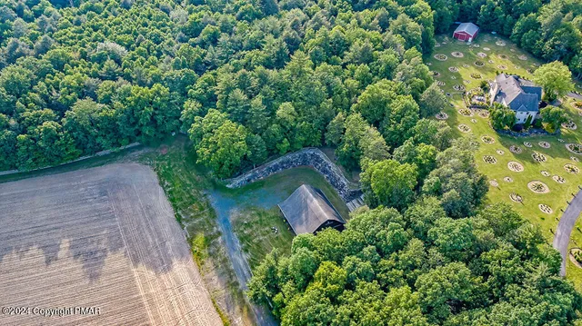 $999,999 | 295 Hty Road, Kunkletown, PA 18058