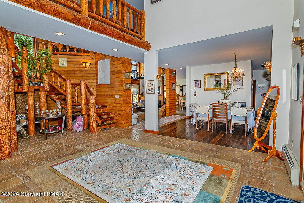 295 Hty Road Kunkletown, PA 18058 - Photo 6 of 70 Foyer